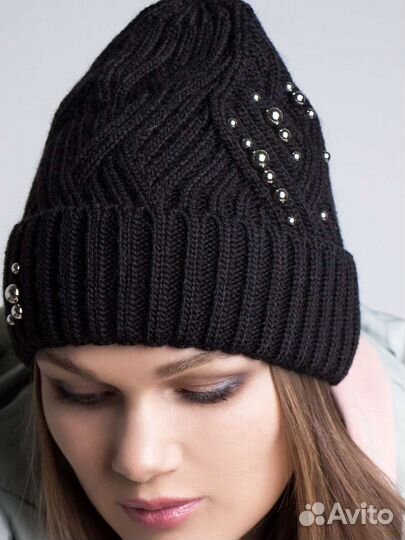 Шапки зимние женские