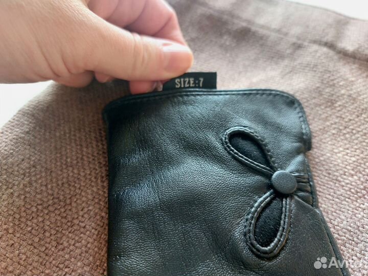 Перчатки женские кожаные новые 7 размер