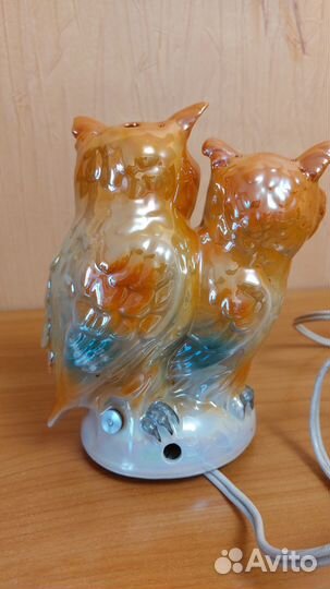 Фарфоровая статуэтка-светильник 