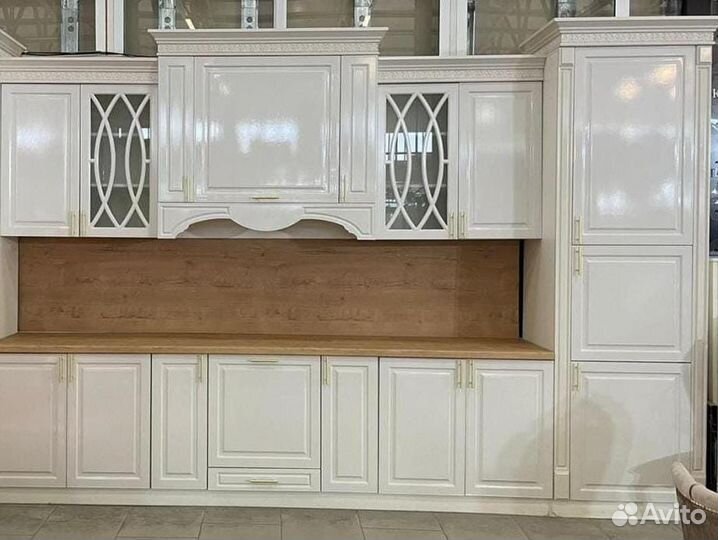 Кухня Магнолия 3.80(и другие размеры есть)