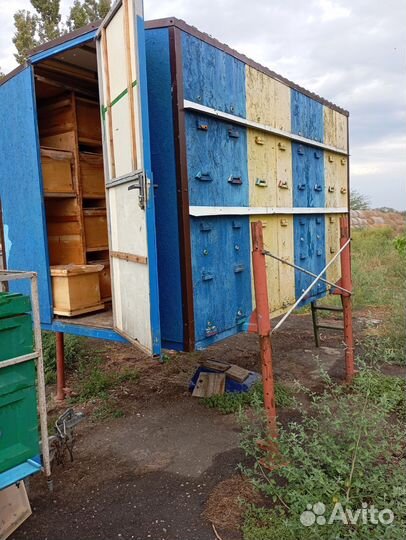 Пчелопавильон