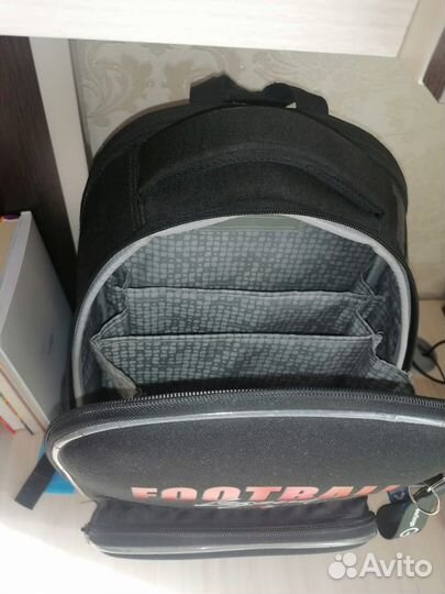 Продам школьный рюкзак