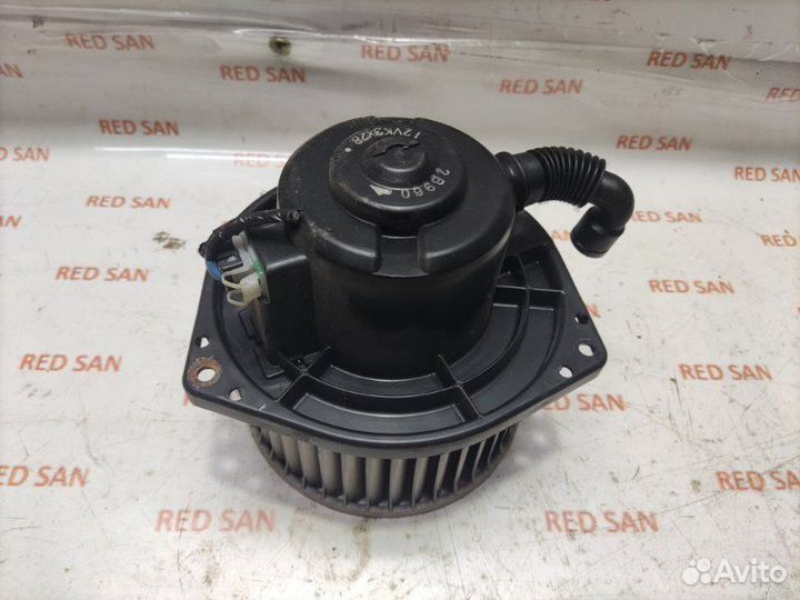 Мотор печки Mitsubishi Pajero Sport K94W 4D56 2003