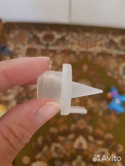 Клапан для молокоотсоса новый