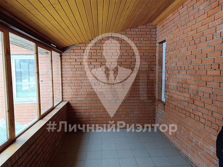 Дом 316 м² на участке 3 сот.