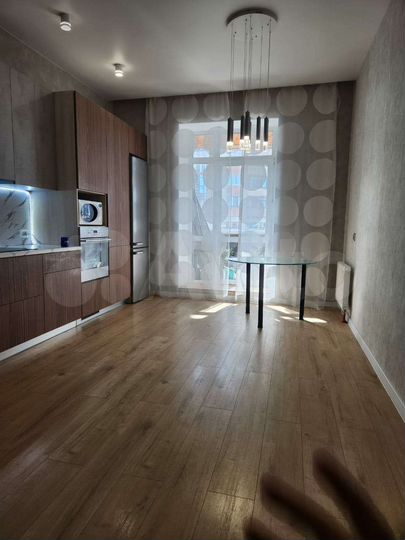 3-к. квартира, 90 м², 10/14 эт.