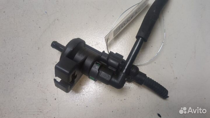 Клапан воздушный Opel Meriva 2010, 2010