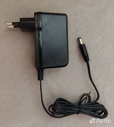 Блок питания, 12 в, 1.5 А