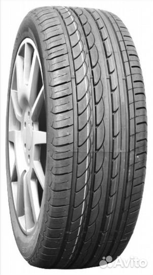 Tri Ace Carrera 245/40 R20 99W