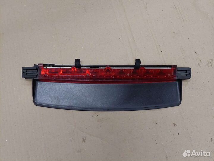 Дополнительный стоп сигнал Audi A6 C6 4F