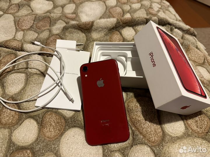 iPhone Xr, 64 ГБ