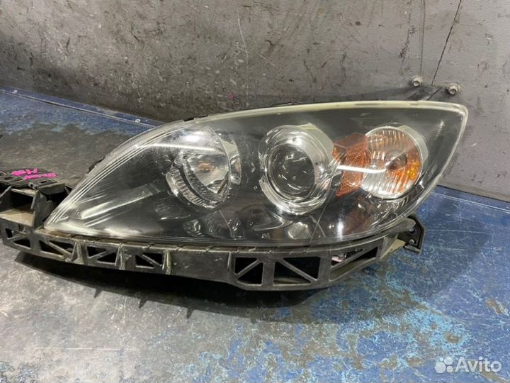Фары комплект Mazda 3 BK hatchback