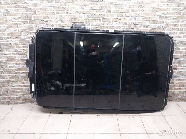 Стекло панорамной крыши Audi Q7