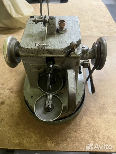 Скорняжная швейная машина