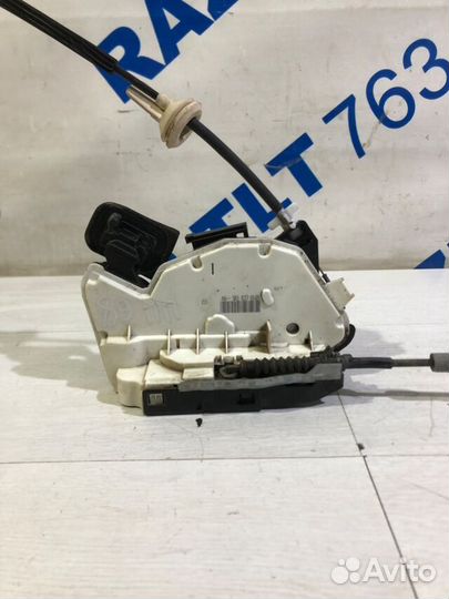 Замок двери передний правый volkswagen golf 6 1.4