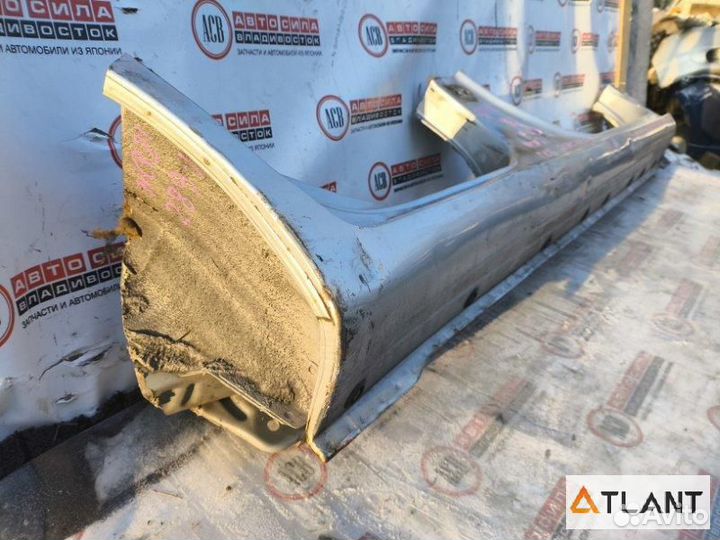 Порог кузова правая toyota funcargo