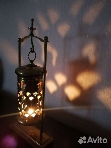 Резной подсвечник-фанарь