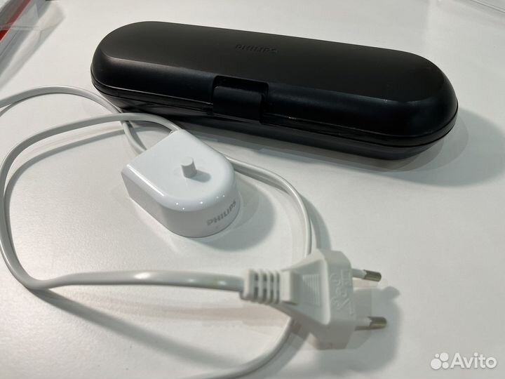 Электрическая зубная щетка philips sonicare