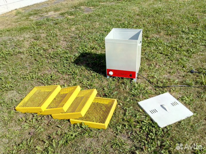 Электросушилка для овощей и фруктов