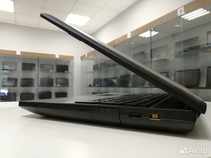 Ноутбук Lenovo (Celeron/ 500gb)