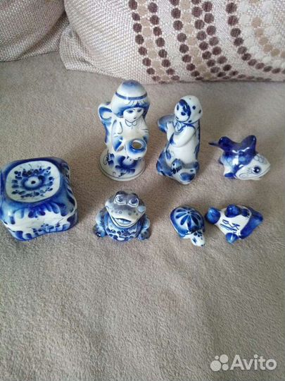 Фигурки гжель