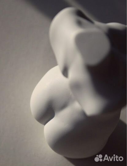 Статуэтки для интерьера Женский силуэт в стиле Ню