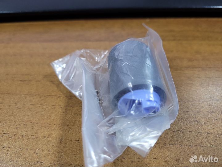 Ролик захвата HP RM1-0037-020 Оригинал