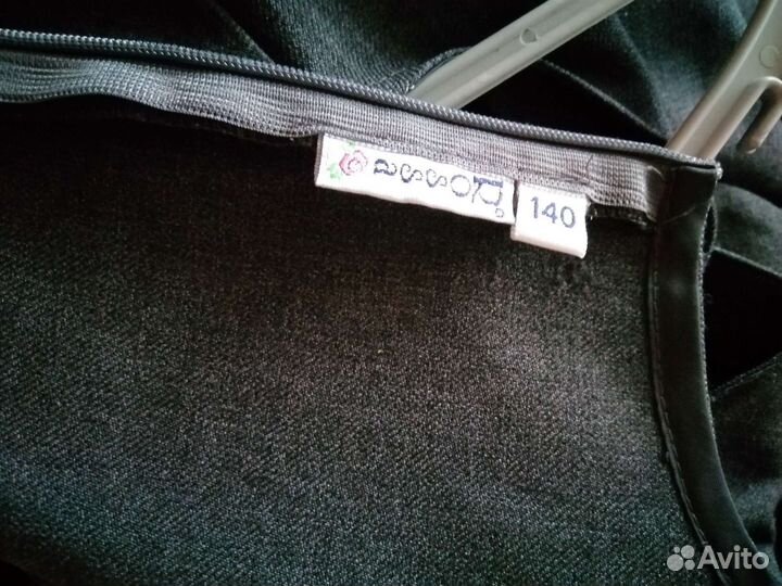 Школьный сарафан серый 140