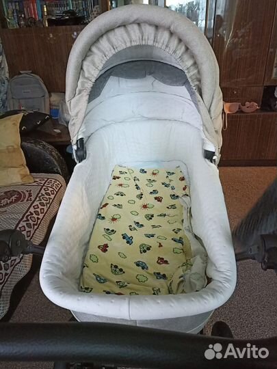 Коляска-люлька Bebizaro Classic