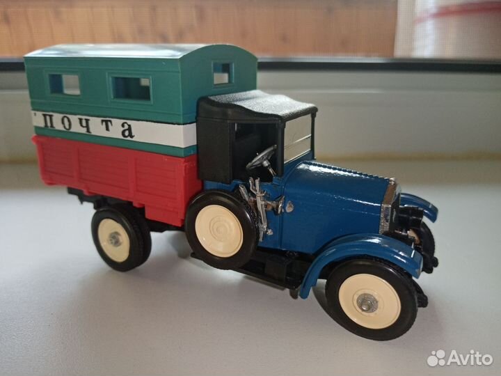 Модель грузовика амо