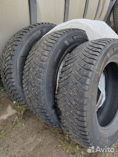 Michelin X-Ice North 4 SUV 235/65 R17