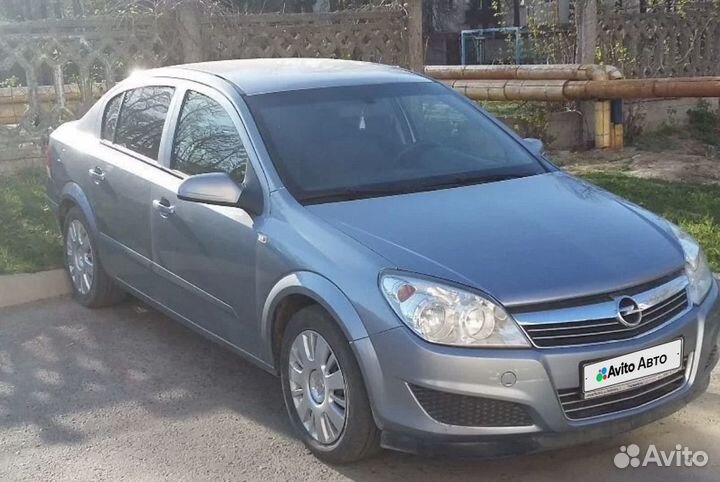 Opel Astra 1.8 МТ, 2008, 288 500 км