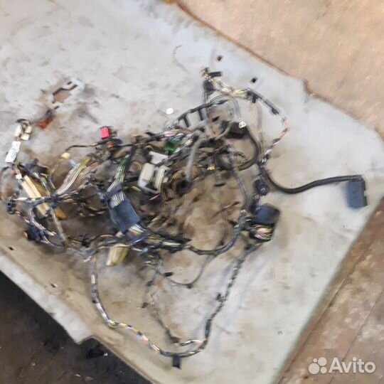 Проводка салона Форд Фокус 2 хэчбек 3-х дв