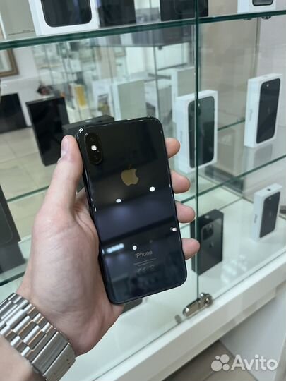 iPhone X, 256 ГБ
