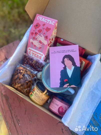 Подарочный бокс для девушки, женщины