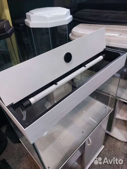 Аквариум 110 литров с тумбой