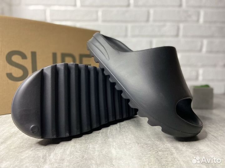 Шлепанцы Adidas yeezy slide