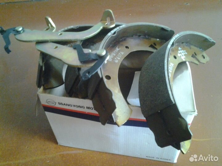 Колодки тормозные задние Ssang Yong Istana