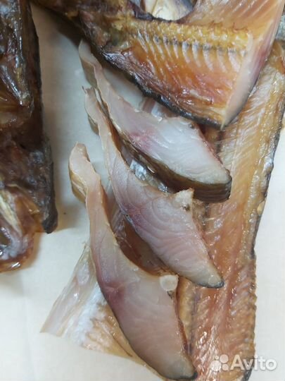 Рыба копченая холодного и горячего, вяленая