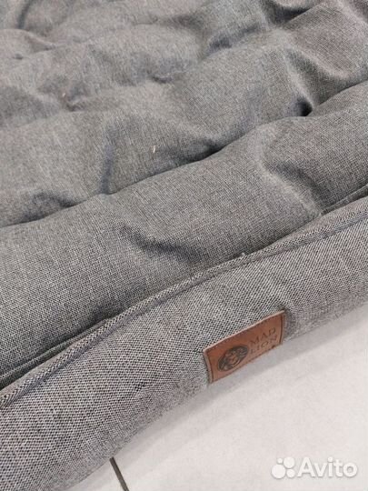 Лежанка для собак