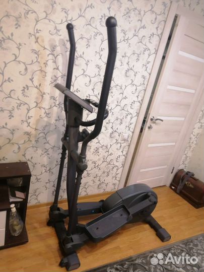 Эллиптический тренажер torneo