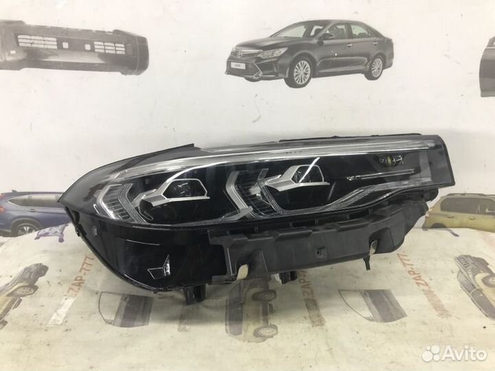 Фара правая Bmw X7 G07