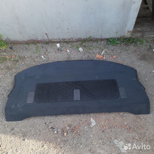 Задняя полка с стоп сигналом Audi a4 b7