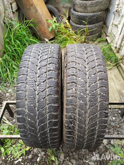 Uniroyal Snow Max 2 215/65 R16C 108Y