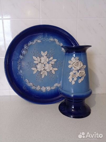 Вазы и поднос