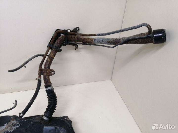 Бак топливный Toyota Camry V40 2006-2011