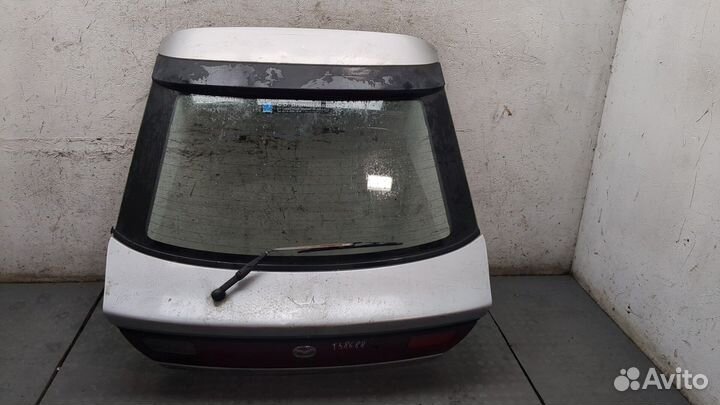 Крышка багажника Mazda 323 (BA), 1998
