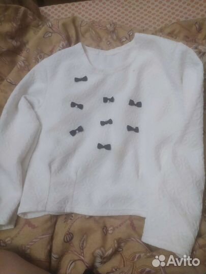 Женские вещи 42/44 S