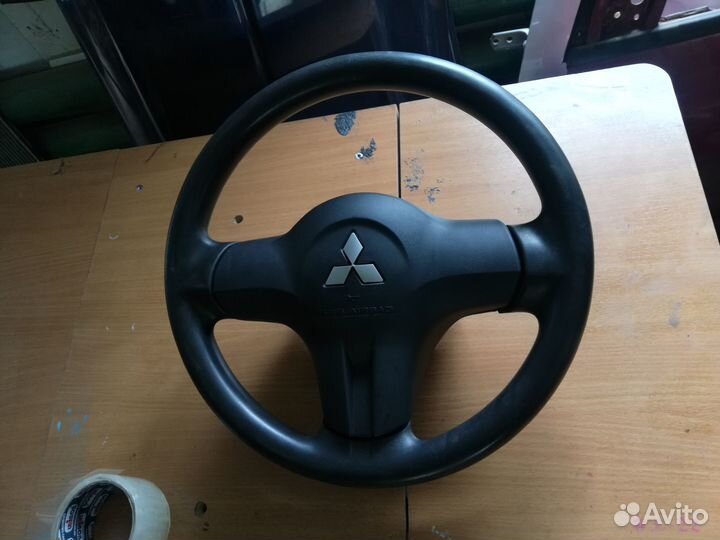 Руль 3-х спицевый Mitsubishi Lancer 9