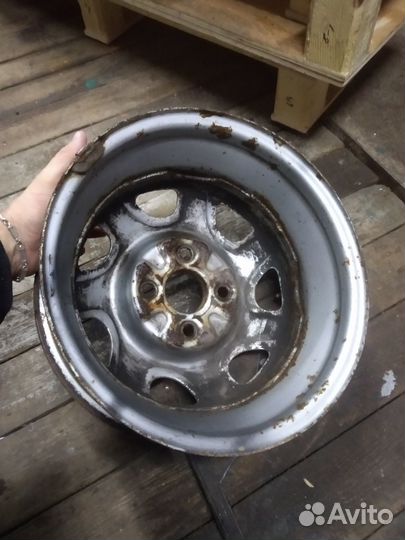 Диск штампованный r13 4х100